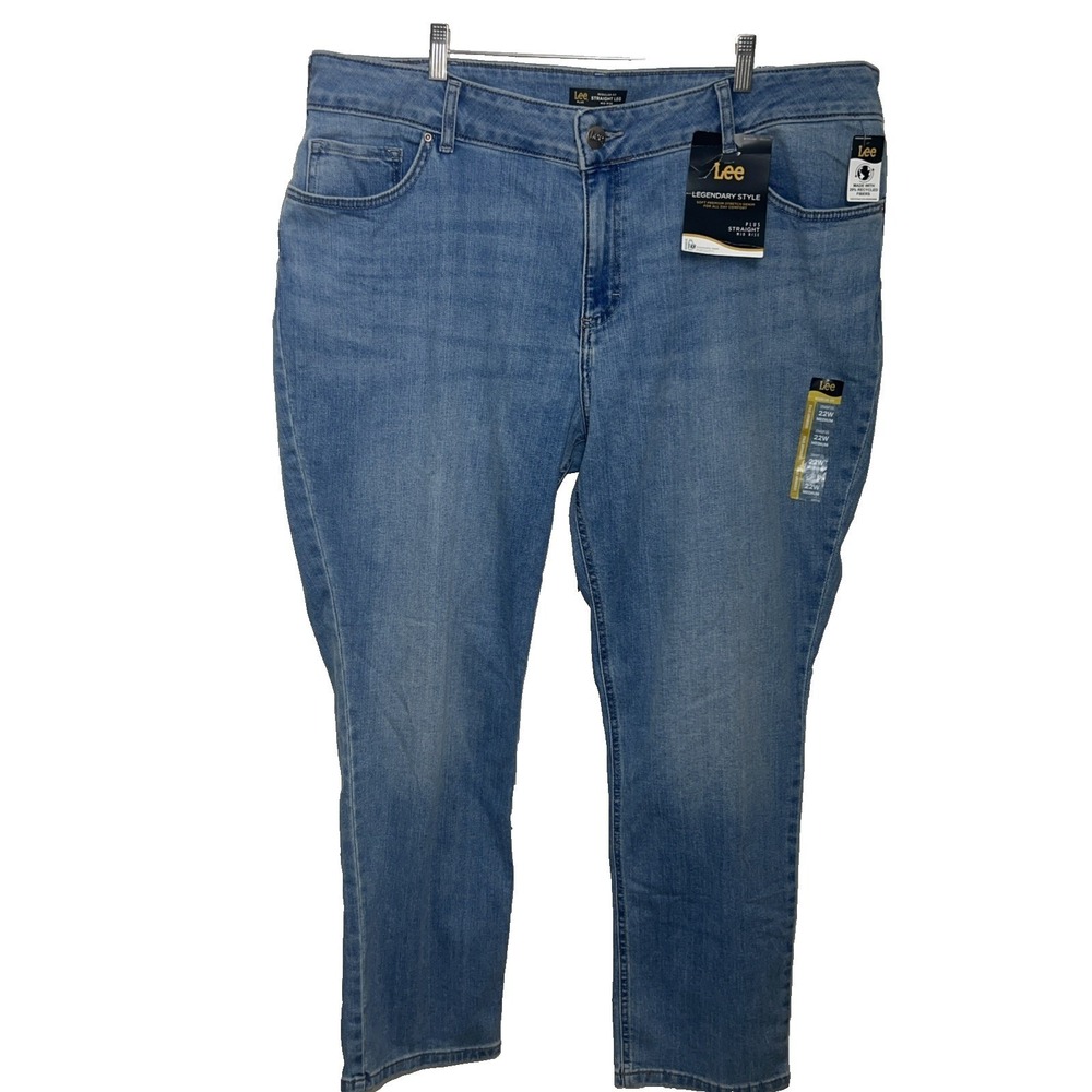 Lee Jeans‎ Women's Plus Size 22W Med Regular Fit Straight Leg Mid Rise Blue B16